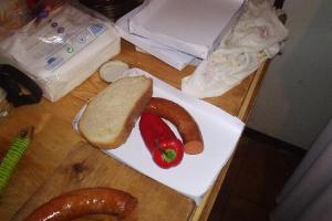 Petõfi Csoport Ételt Oszt