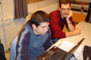 Nincs kettõ négy nélkûl